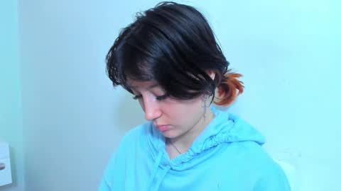 maibys online show from March 8, 3:43 am