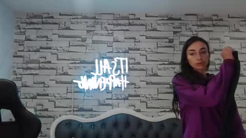 Maily online show from October 2, 2:54 am