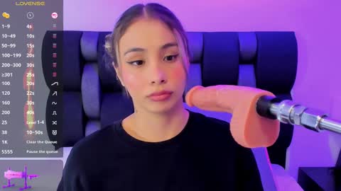 Maily  online show from February 25, 11:04 pm