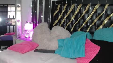 mailyn_gold online show from February 27, 12:42 pm