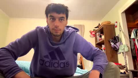 Snapshot of mainecollegeboy chatting on October 4, 1:09 pm mainecollegeboy online show from October 4, 1:09 pm