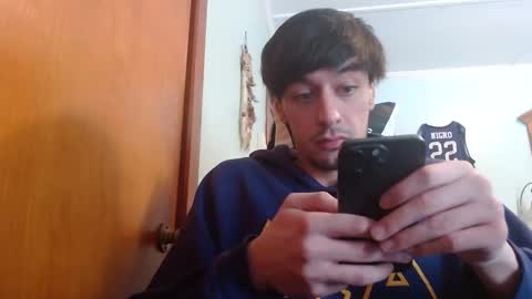 Snapshot of mainecollegeboy chatting on March 10, 4:14 pm mainecollegeboy online show from March 10, 4:14 pm