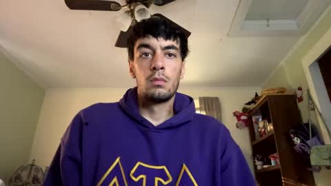 Snapshot of mainecollegeboy chatting on October 7, 8:16 pm mainecollegeboy online show from October 7, 8:16 pm