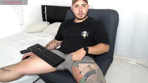 maison_xmed online show from April 20, 9:40 pm