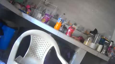 maite2020 online show from December 26, 8:42 pm