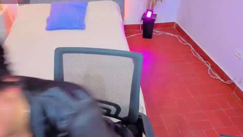 MAITE STONE1 online show from January 16, 4:54 am