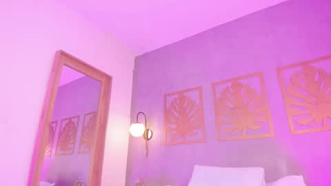 MAJO ROSE  online show from December 22, 7:09 pm