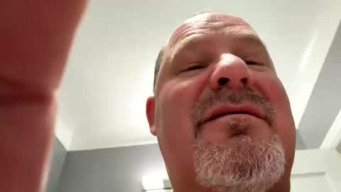 makeyousquirt1969 online show from January 11, 9:54 pm