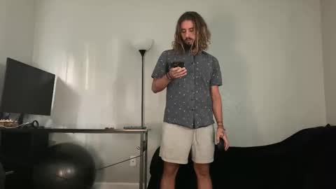 Mack  Makingmoans Twitter online show from November 29, 12:46 pm