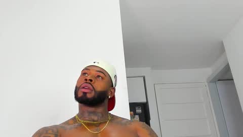 Makonnen online show from November 14, 7:43 am