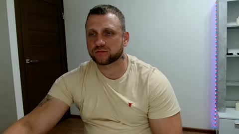 malchyshka online show from June 25, 8:03 pm