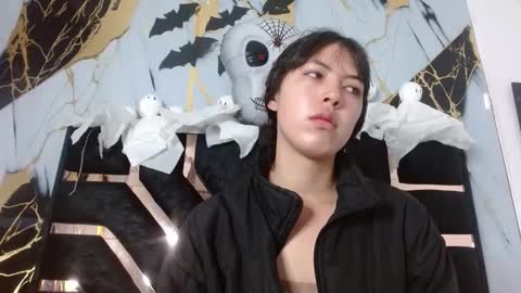 malejacs01 online show from October 28, 12:06 pm