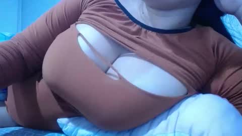 M A L I K A online show from April 13, 2:38 am