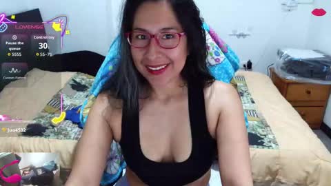 Snapshot of malishka_fox chatting on September 28, 1:47 am Malishka online show from September 28, 1:47 am