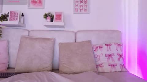 Malka online show from February 15, 6:06 pm