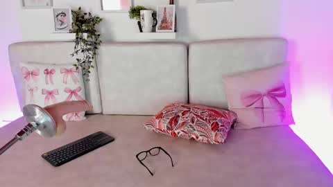 Malka online show from March 11, 2:42 am