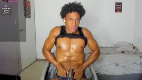 malkongarcia online show from September 15, 12:23 am