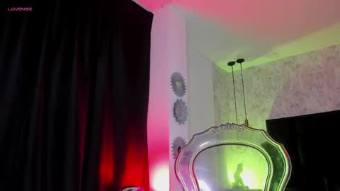 mallory_dietlinde online show from March 12, 9:44 am