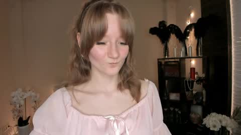 Lilit online show from April 4, 4:03 pm