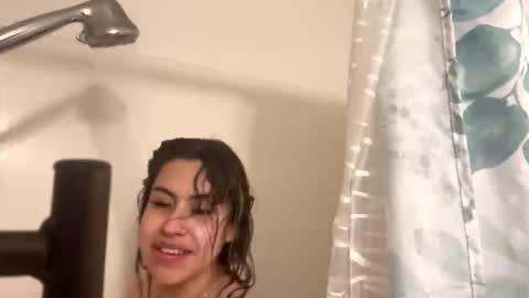 mamaboozey online show from February 6, 4:16 am