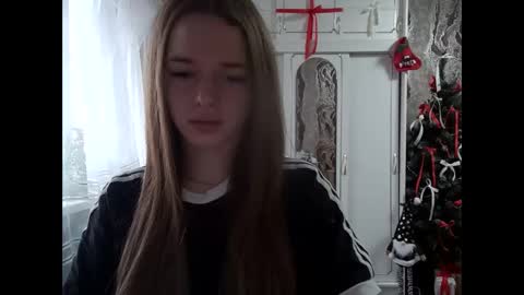 Mamie Trish online show from December 15, 9:56 am