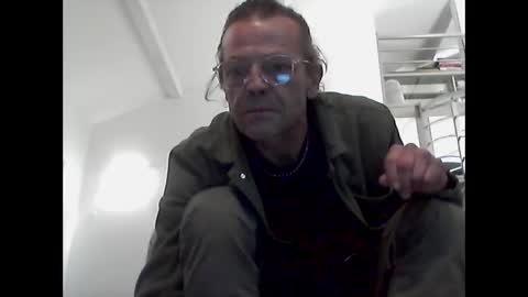 man38110 online show from March 9, 8:42 pm