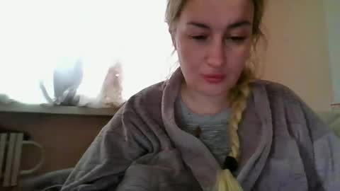 Snapshot of mandy_belcher chatting on October 7, 10:44 am Mandy online show from October 7, 10:44 am