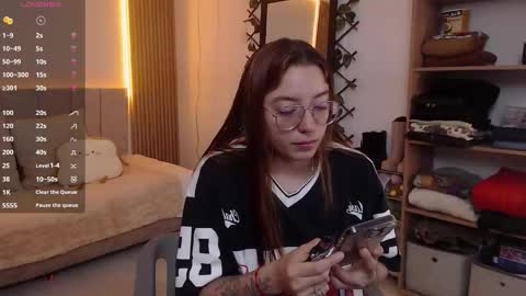 Danny online show from February 7, 3:31 am