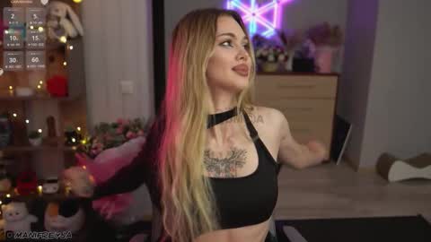 Amelie online show from September 14, 10:55 pm