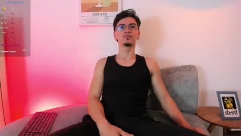 manu online show from April 15, 12:30 pm