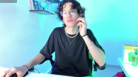 Snapshot of manu_vera8 chatting on October 21, 2:38 am Manuel online show from October 21, 2:38 am