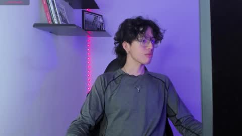Snapshot of manu_vera8 chatting on March 5, 12:33 pm Manuel online show from March 5, 12:33 pm
