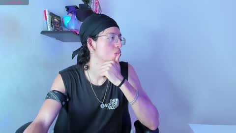 Snapshot of manu_vera8 chatting on October 13, 4:09 pm Manuel online show from October 13, 4:09 pm