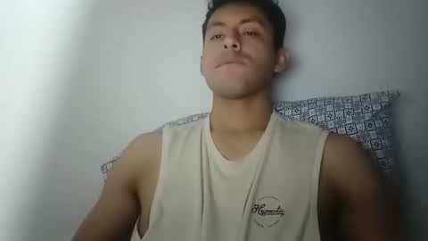 Snapshot of manucurve chatting on October 15, 5:32 am manucurve online show from October 15, 5:32 am