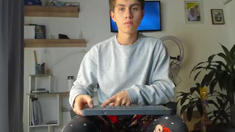 manucute 23  online show from January 15, 3:21 pm