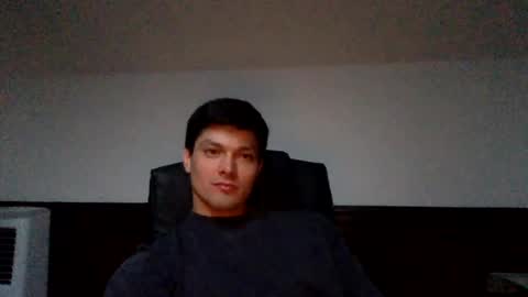 Snapshot of manuelgasdcon chatting on December 22, 9:33 am manuelgasdcon online show from December 22, 9:33 am