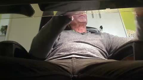 Manu online show from February 2, 1:08 pm