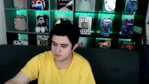 mapachoso1414 online show from April 20, 8:12 pm