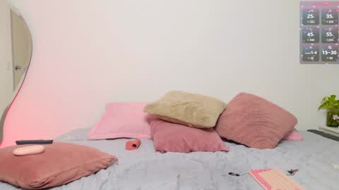     online show from February 6, 4:10 am