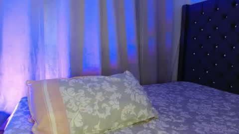 mara4sweet online show from March 25, 10:05 pm