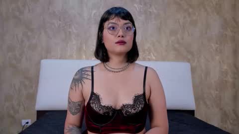 maracrawford online show from October 14, 12:52 pm