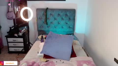 maradiaz11 online show from May 13, 8:18 pm