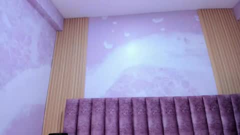 maralinette22 online show from March 12, 11:36 am