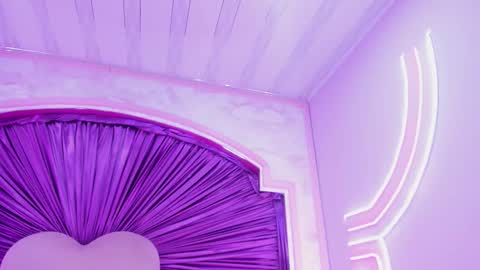 maralinette22 online show from November 1, 11:42 am