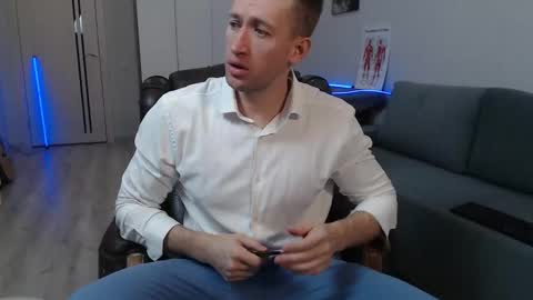 alex marvelxx online show from December 3, 6:14 am