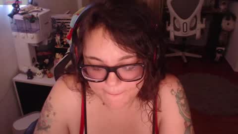 marcela2101s online show from April 18, 7:58 pm