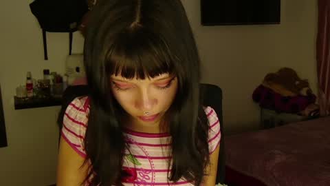 Snapshot of marceline_0 chatting on December 13, 12:42 am Marceline  online show from December 13, 12:42 am