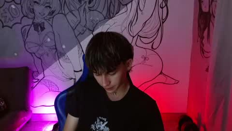 marco_777_ online show from April 29, 6:57 pm