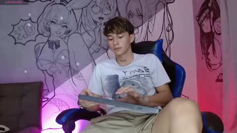 marco_777_ online show from May 14, 7:23 pm