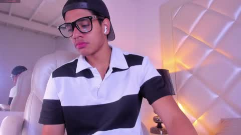 marco_deluxe online show from June 5, 11:59 am